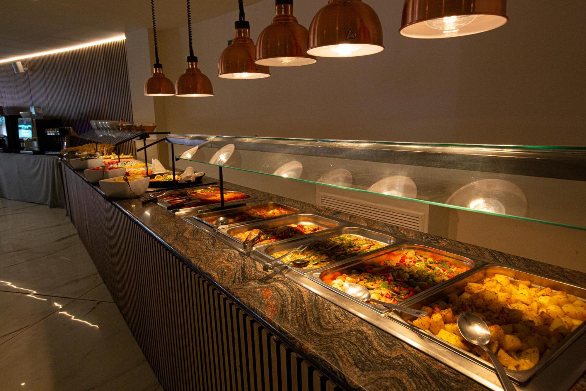 Fleming Playa Poniente Hotel เบนิดอร์ม ภายนอก รูปภาพ