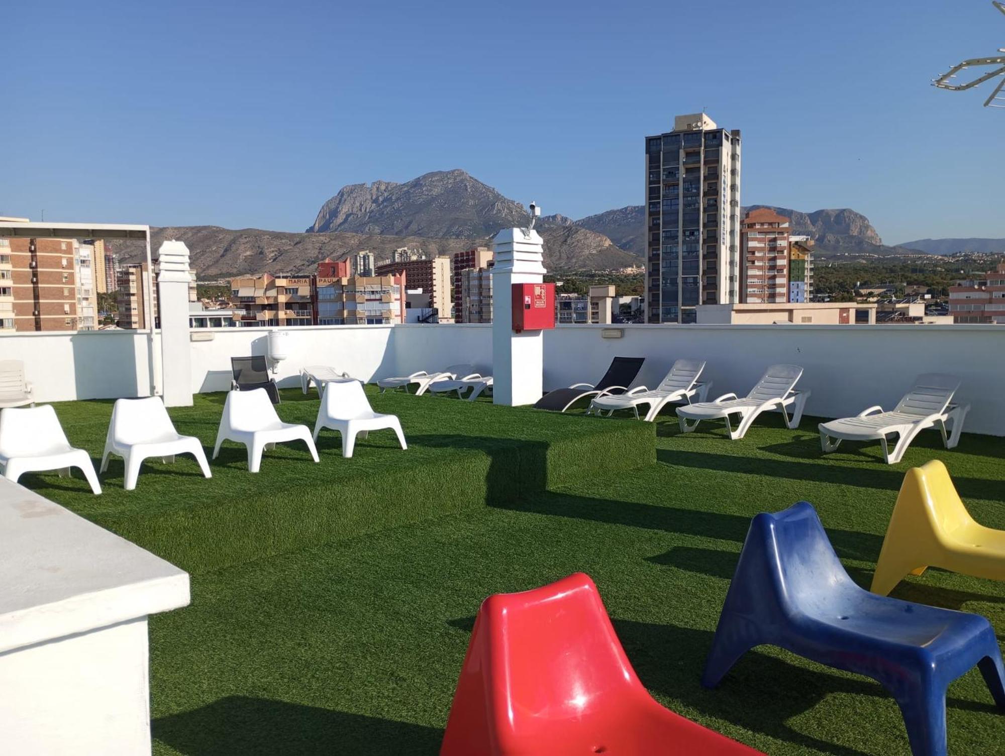 Fleming Playa Poniente Hotel เบนิดอร์ม ภายนอก รูปภาพ